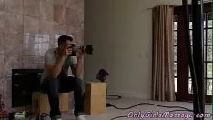 Redare Adolescenții din Tribade vorbesc aproape, cu excepția celor mai bune domnișoare