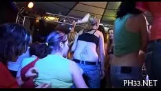 Redare Film porno solid