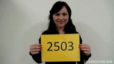 播放 Bosomy 黑发 摩洛伊斯兰解放阵线 获取 brobdingnagian 负载 上 成型 把