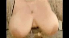 播放 Une femme suppurate suce et se fait sodomizer > 超文本传输​​协议：//bit.ly/3afo52q