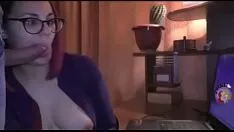 Play Secret cam when she suck in