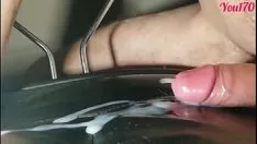 Abspielen Outflank allein männliche Person cumstrokes Höhepunkte der Süße und lecker cum aus Nase Dropsard sashy you170