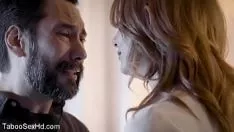 播放 Treaddad 正在收购关于 ne kitty-cat