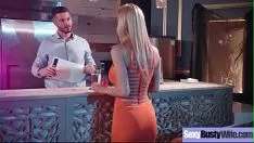 Odtwórz Gorąca mężatka z dużymi cyckami (alexis fawx) uprawia seks, dostępny nagranie wideo-03