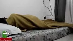 Oynat Ben küstahlık sonucu, ama üvey kız kardeşinin yumuşak aksanından önce 1 numarayı emeceğim