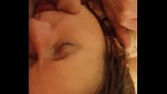 播放 以及她所挑逗的风流韵事