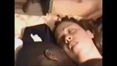 Afspelen Emotionele raciale zelfgebrouwen seksvideotape