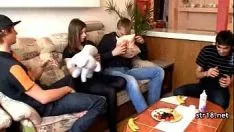 Играть Пары рогатых подростков