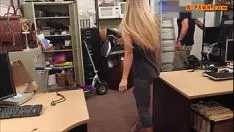 Play Fast nonprofessional blond slattern deals her car and gets fucked