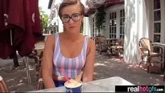Oynat Sıcak profesyonel olmayan sıcak gf cam mov üzerinde ciddi şekilde başlık attı-09