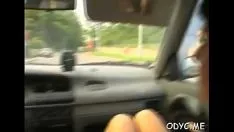 Riproduci La maggior parte dei bei ragazzini allarga le gambe e dà una sculacciata
