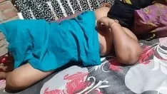 চালান আমার শৃঙ্গাকার সৎ কন্যার সাথে সিরিজ দেখা সে চোদা ছাড়া এই পরিকল্পনা করতে পারে না