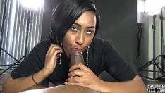 Redare Ea își face treaba / ședința foto primește videoclipuri complete neglijente