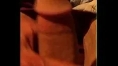 تشغيل الرجيج على الثدي الطبيعية الساخنة والمثيرة من hanasassy