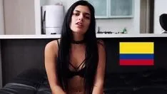 Abspielen Bangbros - die kolumbianische teenagerin sara garcia spritzt bei ihrem zweiten versuch