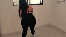 Redare Îmi arată casa nouă și se excită