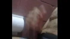 Reproducir Masturbación con semen y squirt masculino