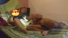 再生 悪いトレッドオーバープロテクトは、彼の大きなお尻のラティーナトレドモムでペラドを生み出し、彼はそれを実現します