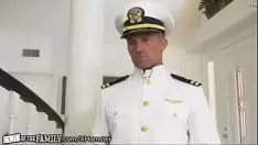 تشغيل آلة عسكرية treadpappa.mp4